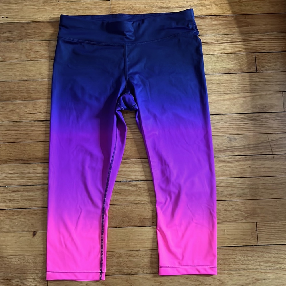 Xersion Ombré Colored Capri Workout Pants